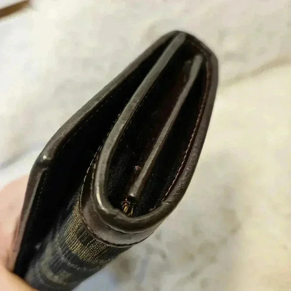 FNDI  Zucca Bifold Long Wallet - Picture 9 of 16
